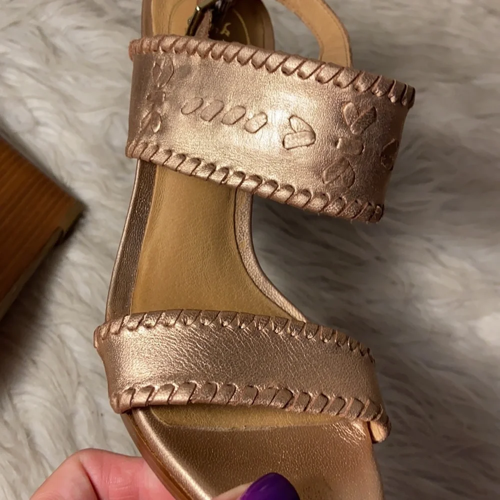 Like new Jack Rogers Vanessa rose Gold Wedge